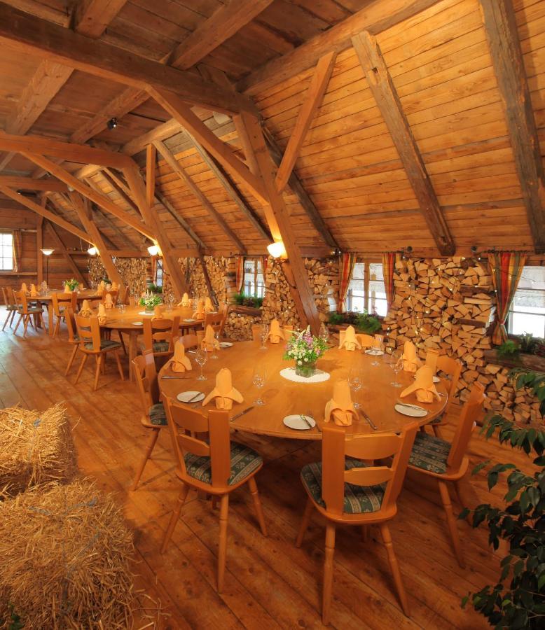 Waldhotel Fehrenbach Хинтерцартен Екстериор снимка