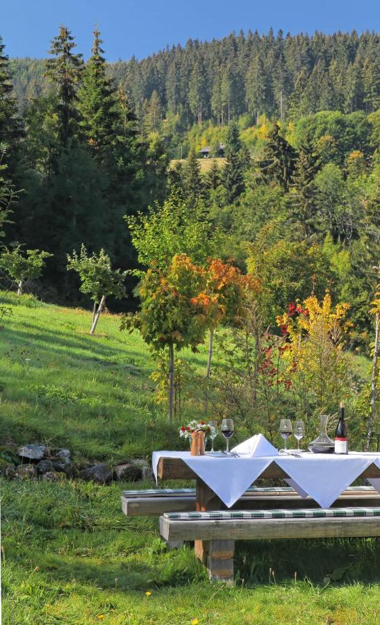 Waldhotel Fehrenbach Хинтерцартен Екстериор снимка